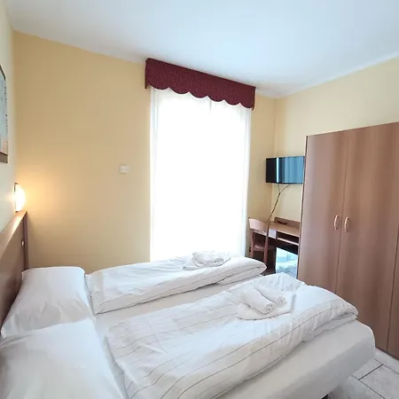 Bed & Breakfast Bb Orchidea Stresa